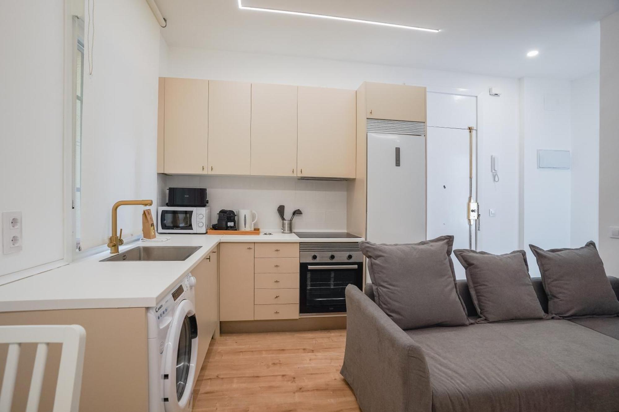 Cozy And Modern-1Bedroom 1Bathroom-Delicias Мадрид Екстер'єр фото